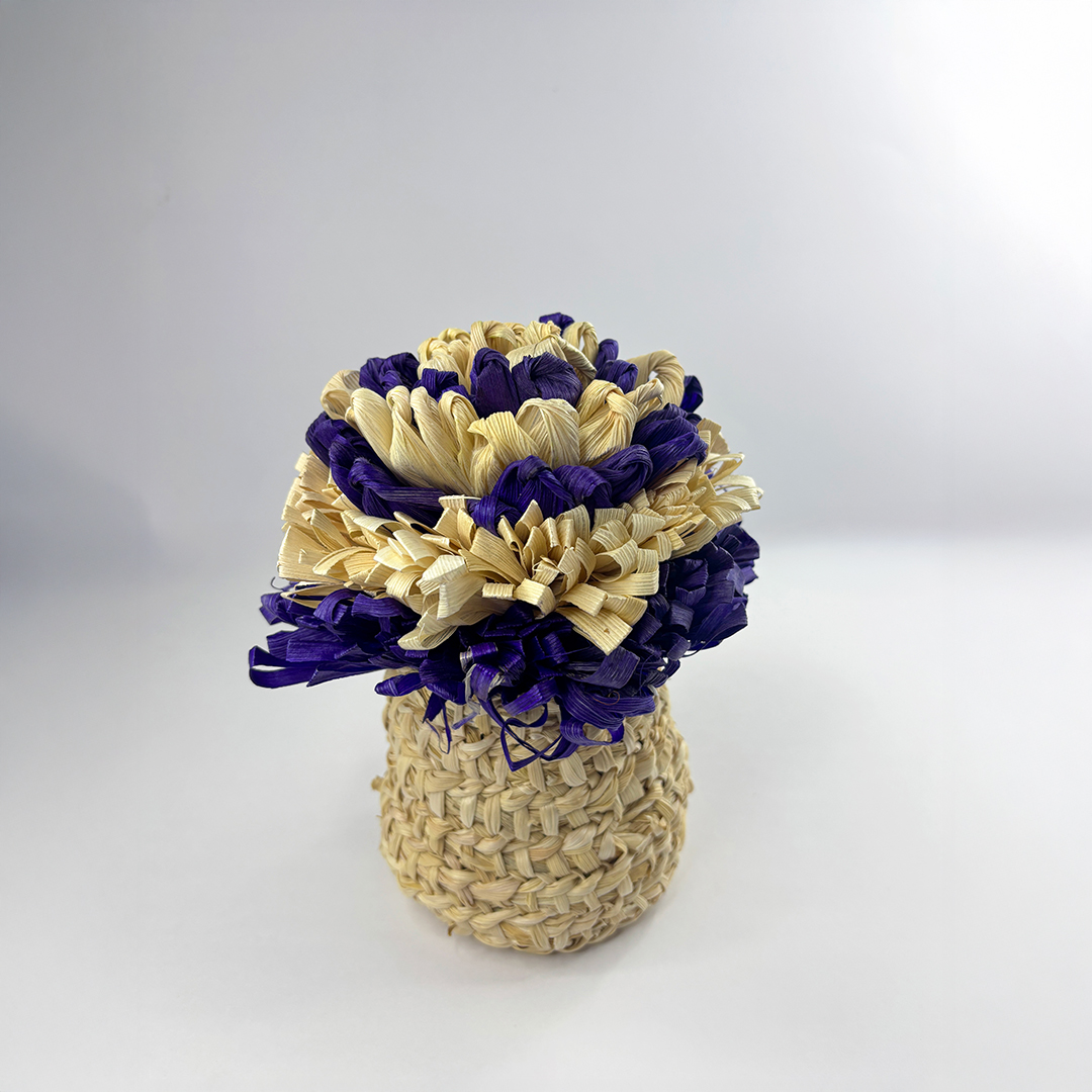 Cornhusk Flower With Cornhusk Basket