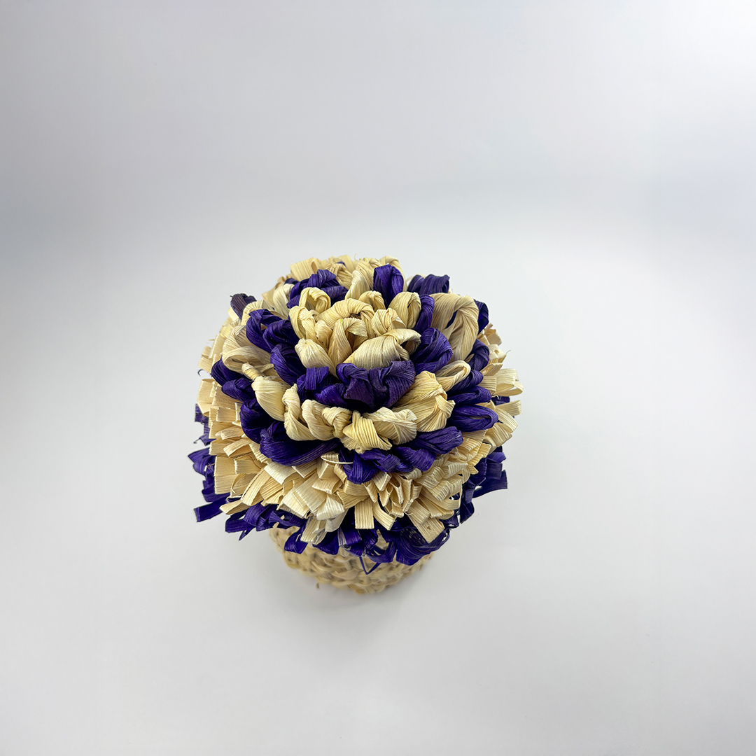 Cornhusk Flower With Cornhusk Basket
